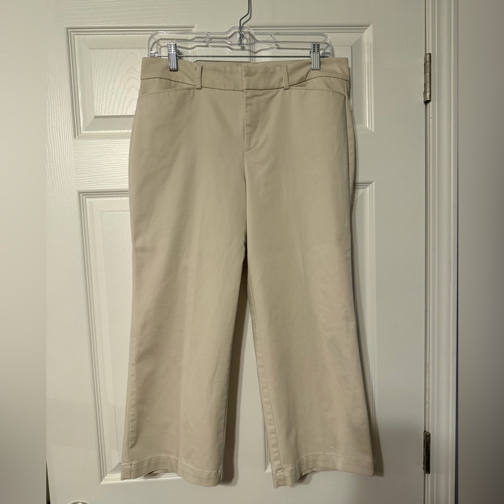Dockers Light Tan Metro Capri Pant